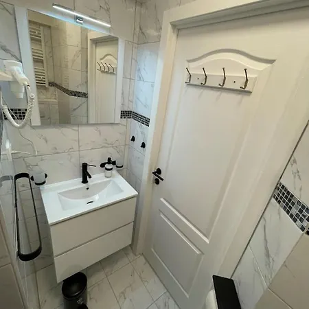Appartement Met Schitterend Uitzicht Op - Marijana2 *